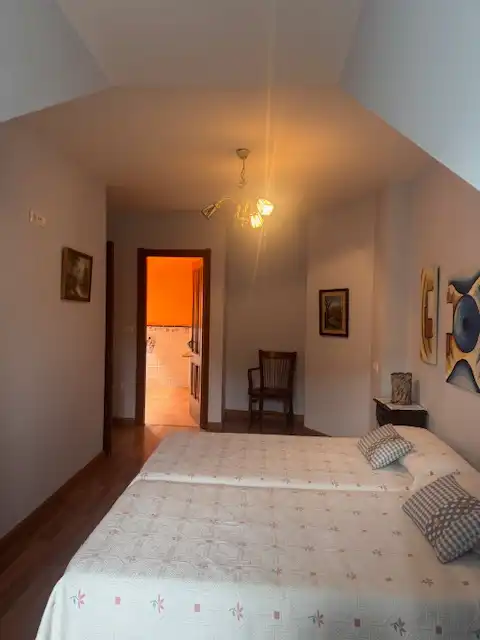 Schlafzimmer von Maisonette zum Verkauf in Taramundi mit Heizung, Parkett und Abstellraum