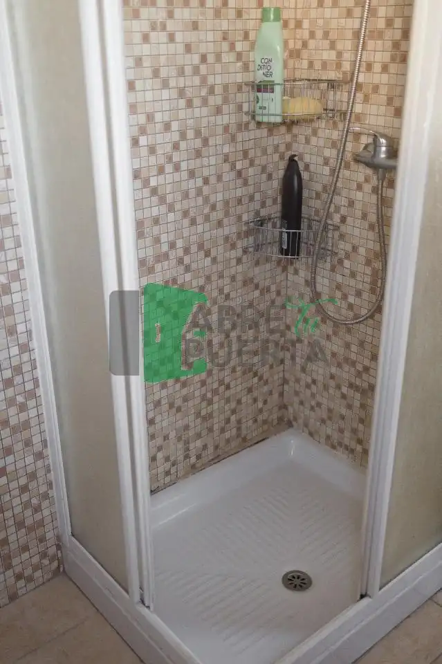 Baño de Casa o chalet en venta en Ourense Capital  con Calefacción, Jardín privado y Amueblado