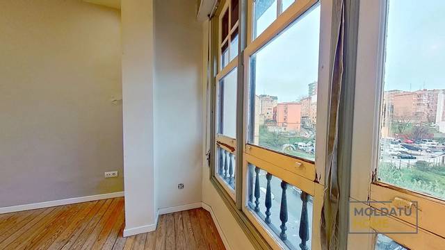Piso en Venta en LA IBERIA en Txabarri - La Unión - Vista Alegre