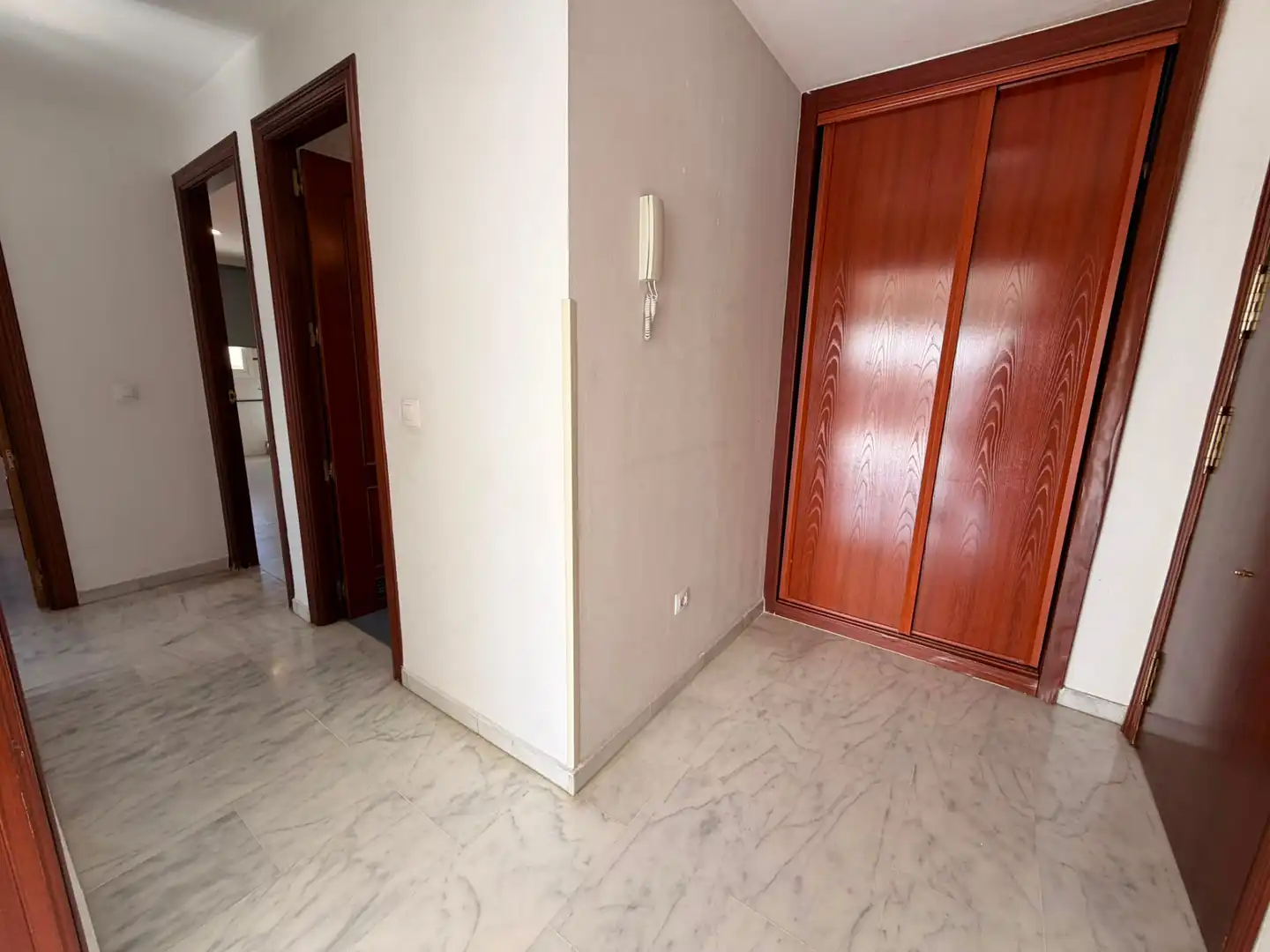 Piso en venta en Sevilla con Aire acondicionado, Terraza y Piscina