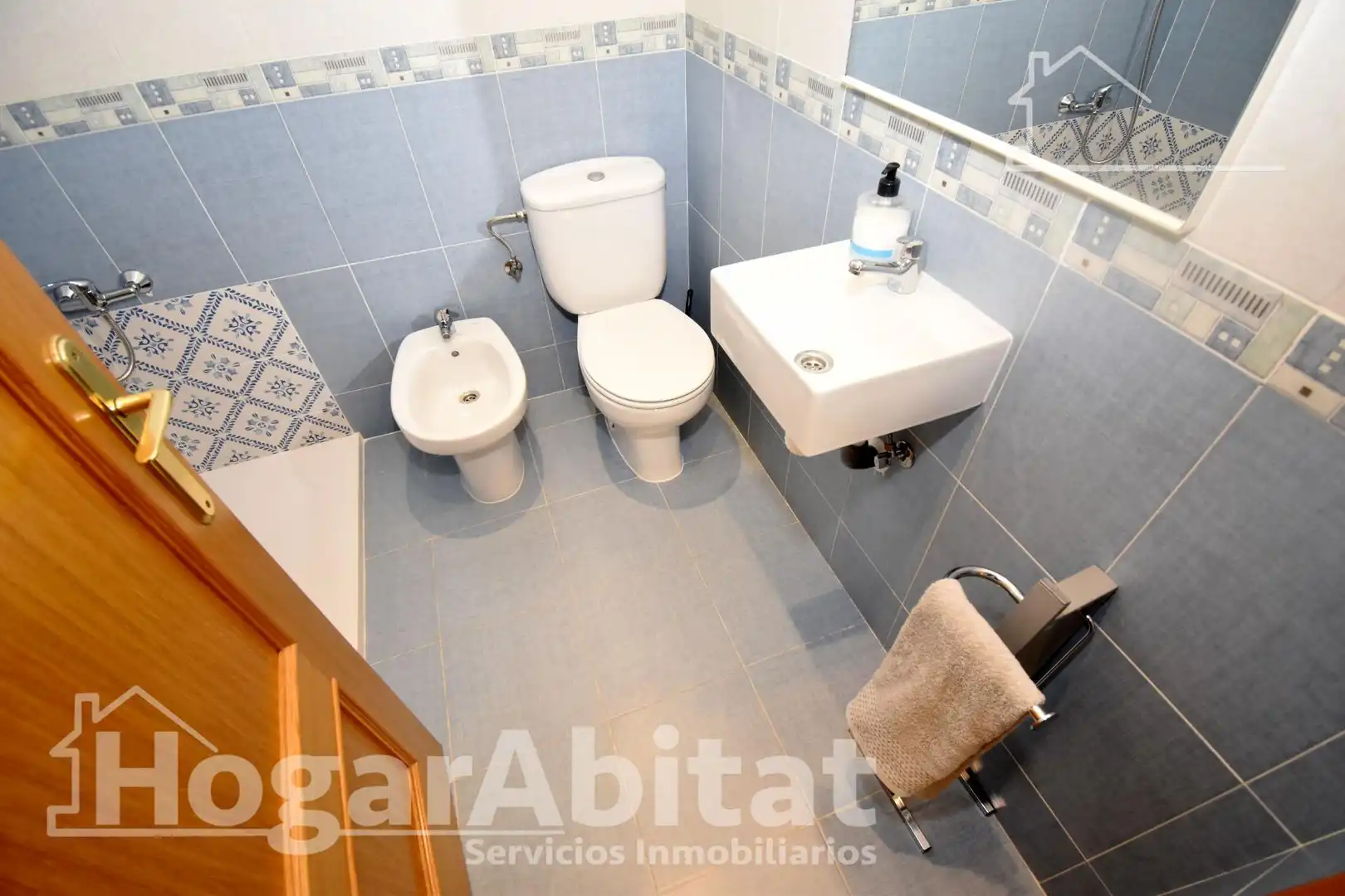Piso con terraza en venta en Calle Penyagolosa, imagen 42
