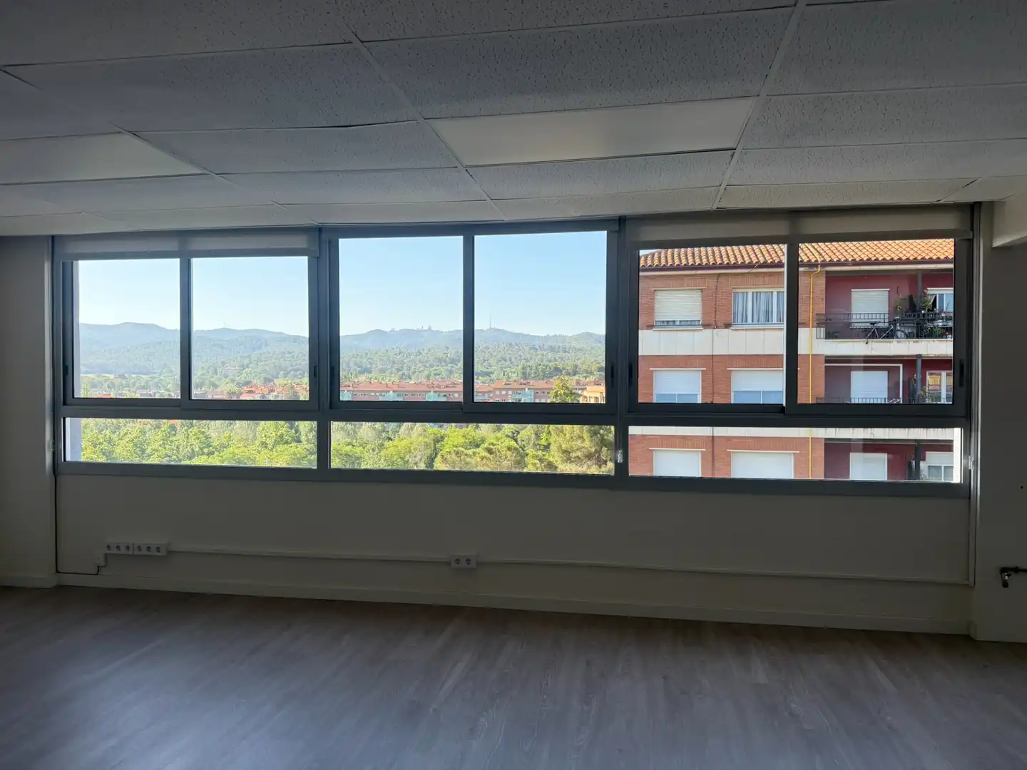 Oficina con terraza en alquiler en El Coll, imagen 57