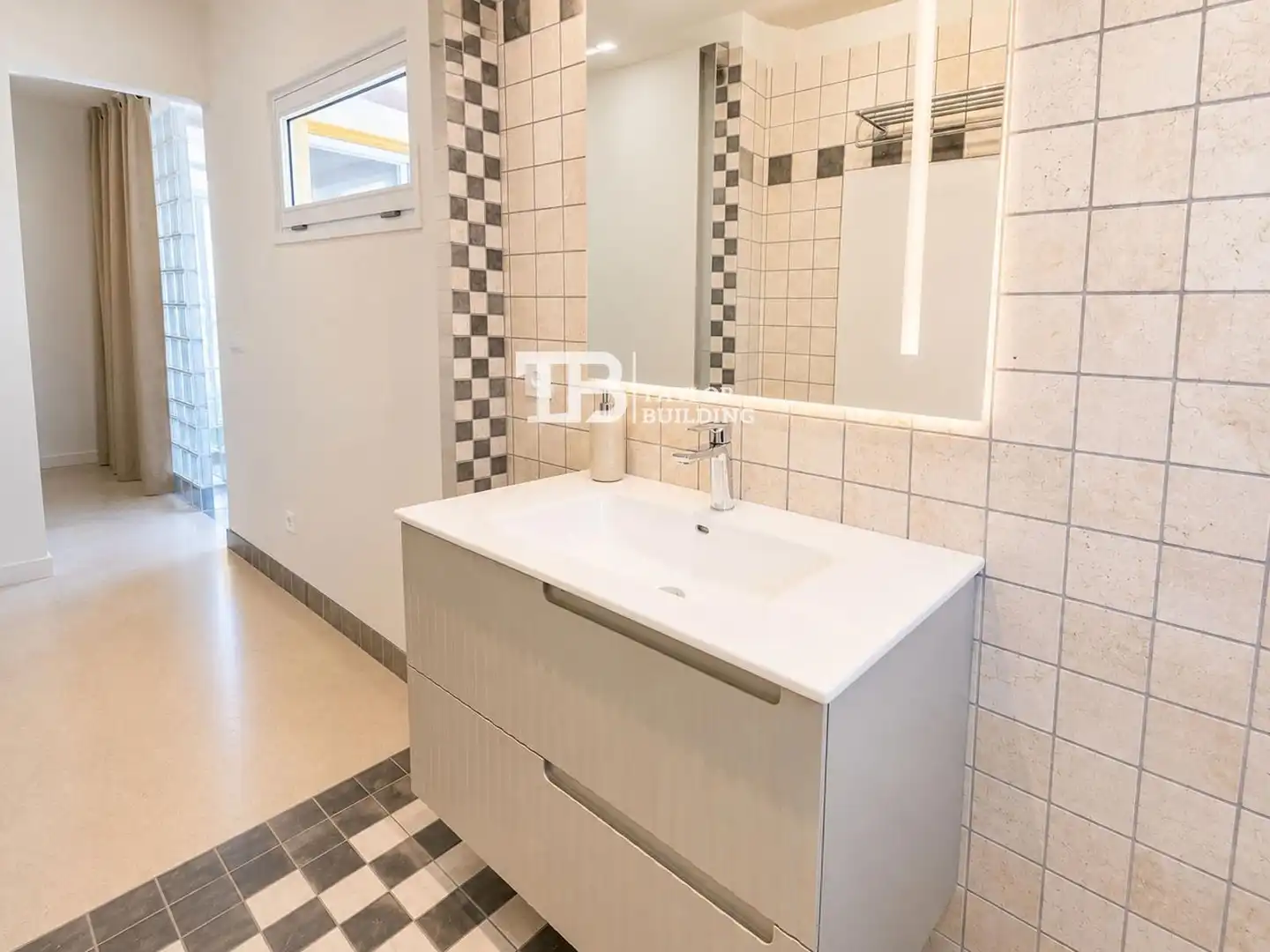 Baño de Piso en venta en  Palma de Mallorca con Aire acondicionado, Calefacción y Terraza