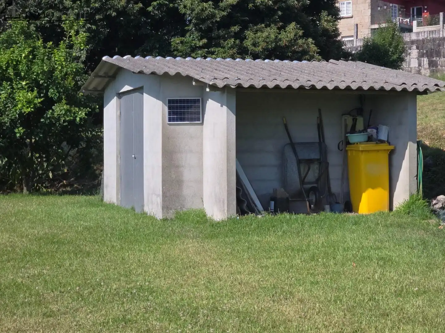 Vista exterior de Casa o xalet en venda en Pontevedra Capital  amb Calefacció, Jardí privat i Terrassa