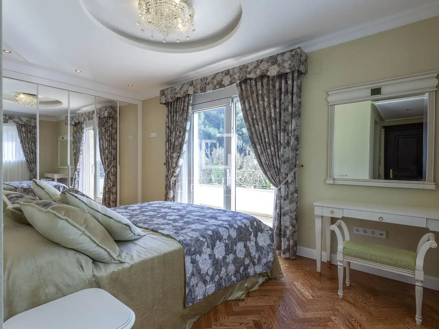 Dormitori de Casa o xalet en venda en Rocafort amb Aire condicionat, Calefacció i Jardí privat