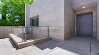 Terrace of Single-family semi-detached for sale in Majadahonda  with Air Conditioner, Heating and Private garden