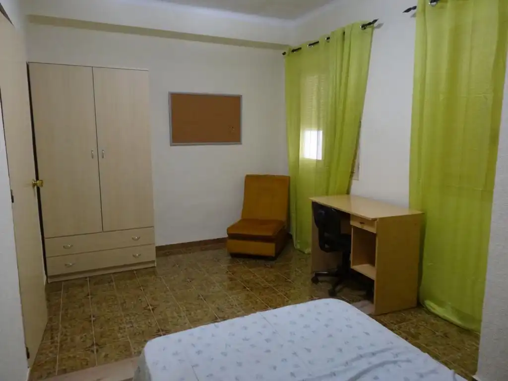 Schlafzimmer von Wohnung zur Miete in San Vicente del Raspeig / Sant Vicent del Raspeig mit Möbliert, Ofen und Waschmaschine
