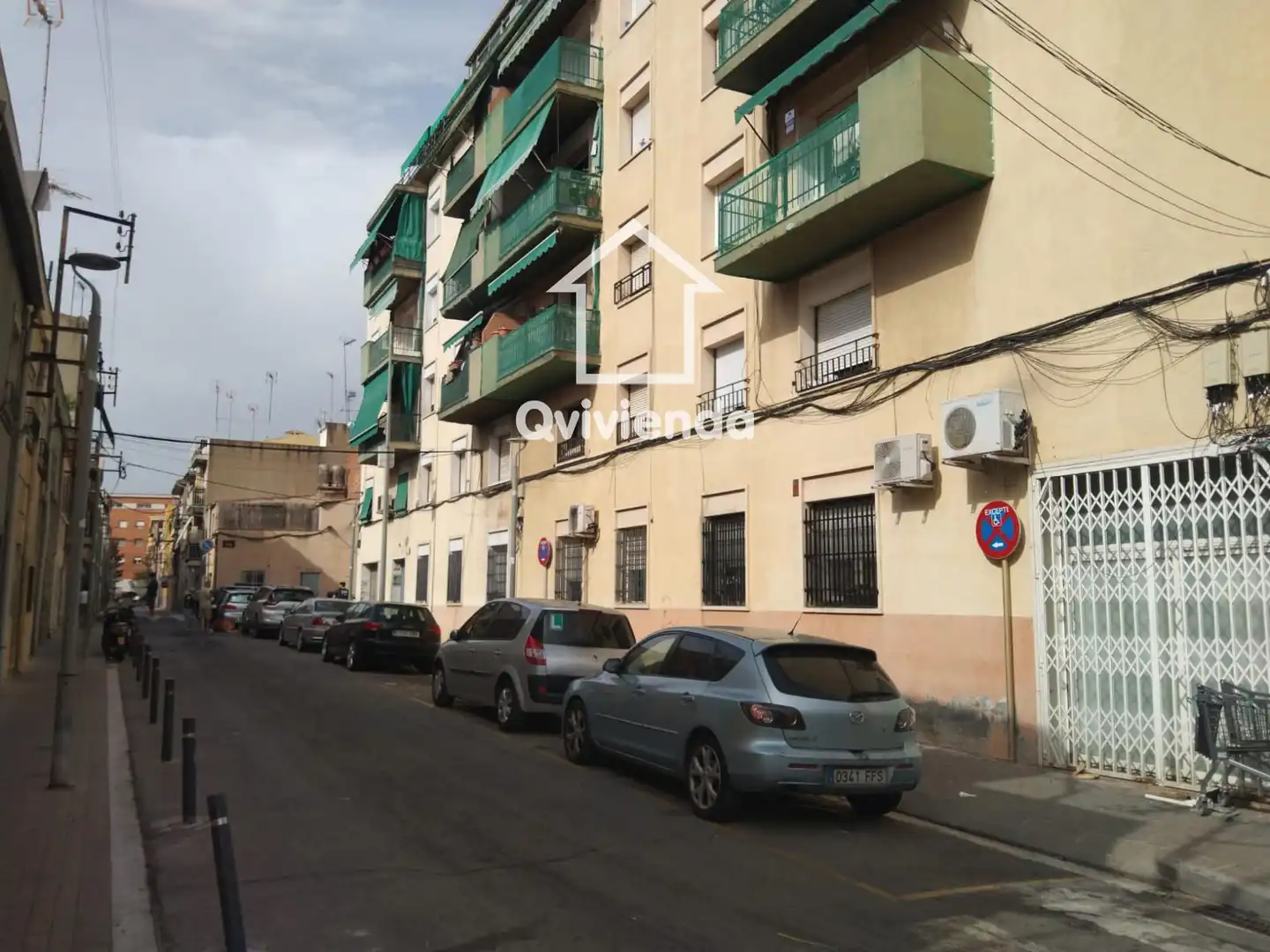 Außenansicht von Wohnung zum Verkauf in Canovelles