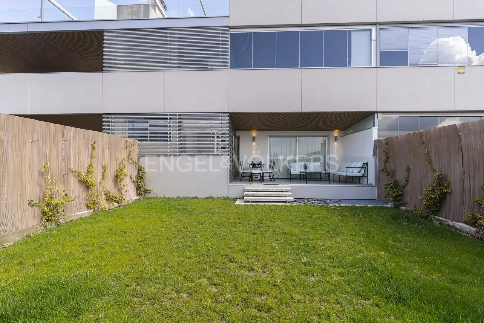 Terrassa de Apartament de lloguer en Boadilla del Monte amb Aire condicionat, Calefacció i Jardí privat