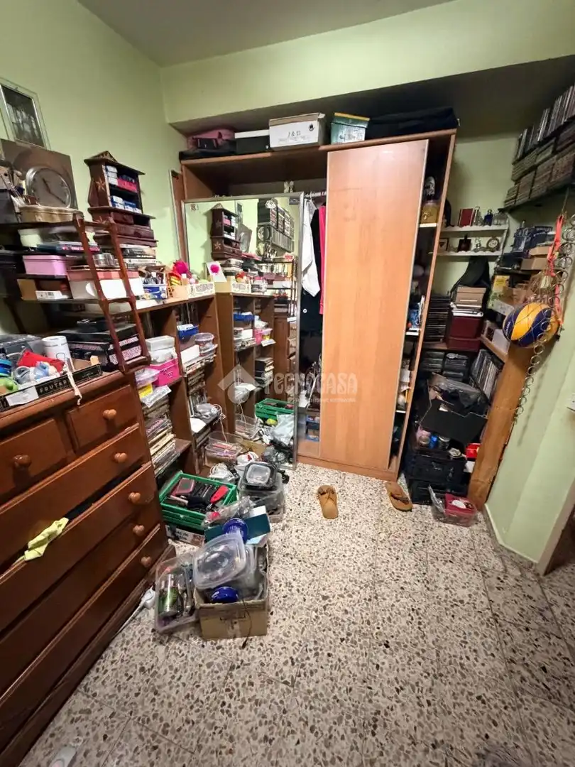 Flat for sale in Madrid  with Balcony