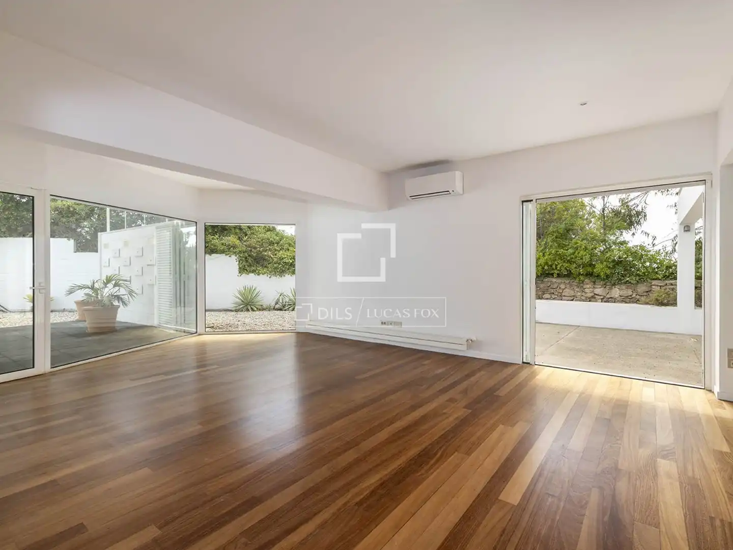 Vista exterior de Casa o chalet de alquiler en Barcelona con Aire acondicionado, Calefacción y Parquet