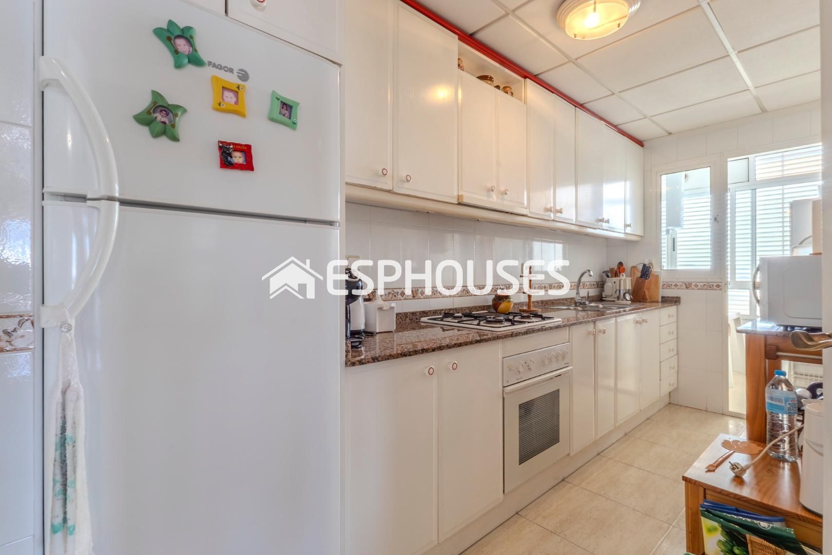 Kitchen of Attic for sale in Guardamar del Segura  with Air Conditioner, Terrace and Storage room