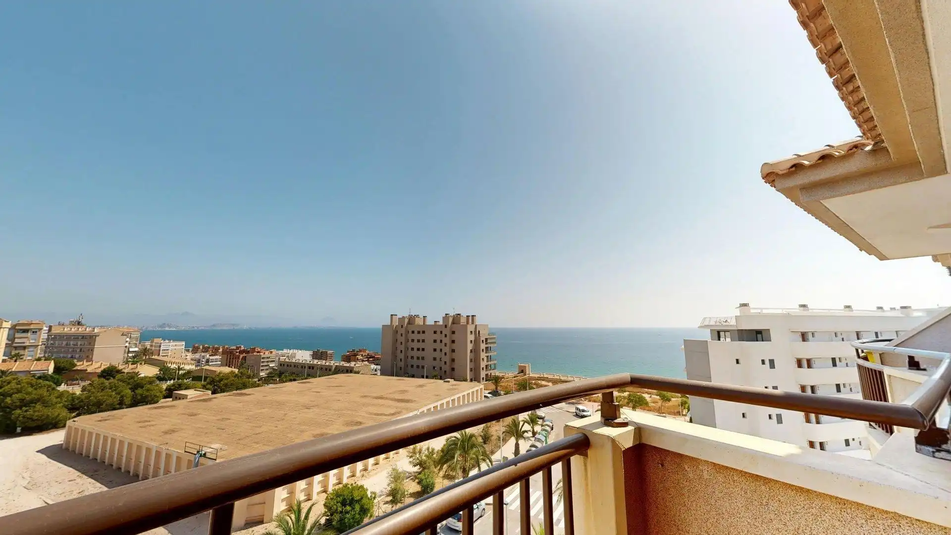 Terraza de Apartamento de alquiler en Elche / Elx con Aire acondicionado, Calefacción y Jardín privado