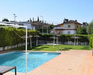 Swimming pool of Flat for sale in Gines  with Air Conditioner, Heating and Swimming Pool