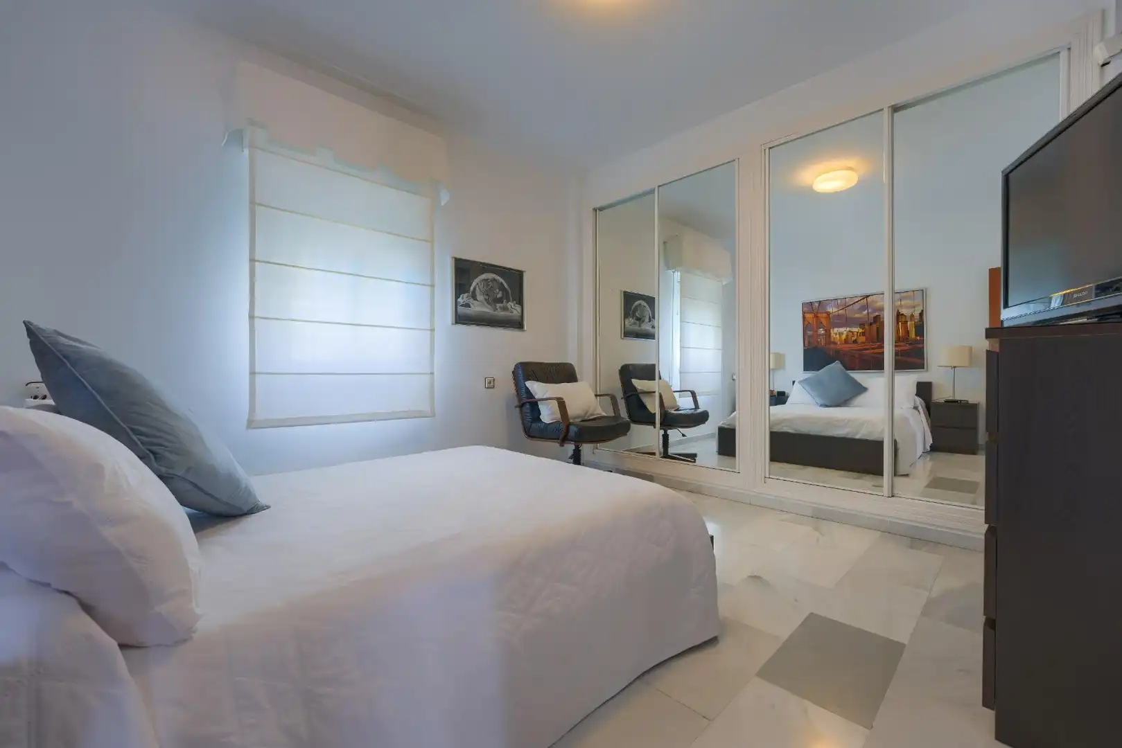Bedroom of Houses for sale in Tomares  with Air Conditioner, Heating and Private garden