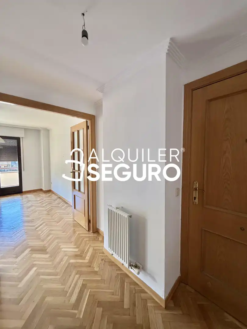 Piso con piscina en alquiler en Murillo, imagen 11