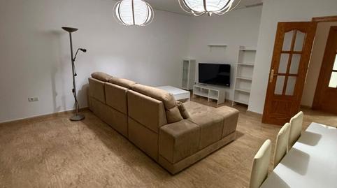 Foto 2 de Piso de alquiler en Calle Alfonso XIII, Los Dolores, Cartagena