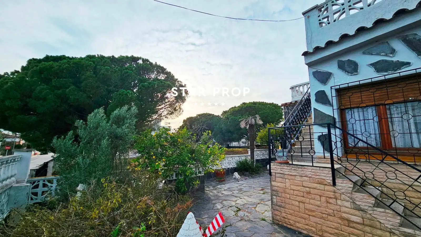 Exterior view of Houses for sale in Roses  with Heating, Terrace and Storage room