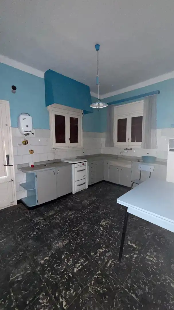 Cuina de Casa o xalet en venda en Flix amb Jardí privat