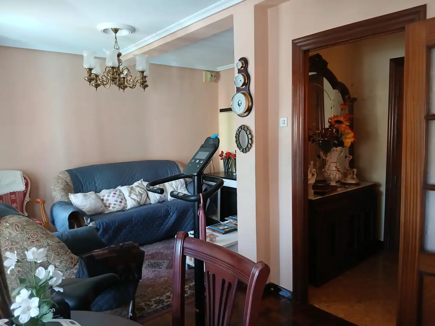 Living room of Flat for sale in Santa María de Cayón  with Heating, Private garden and Furnished