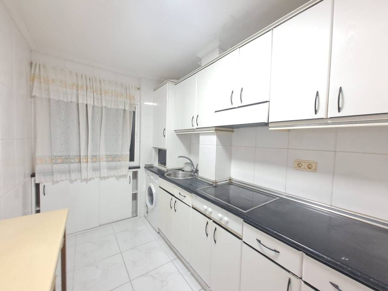 Kitchen of Flat for sale in Burgos Capital  with Heating, Terrace and Storage room