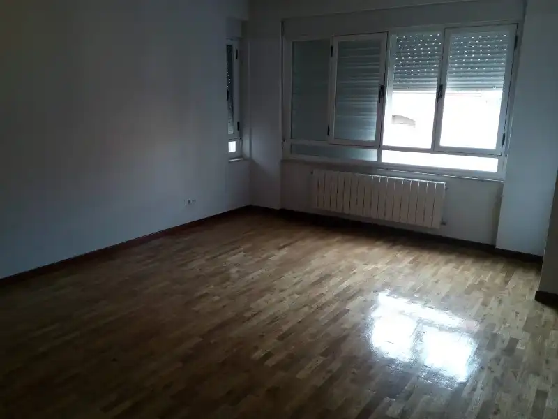 Wohnung zum Verkauf in La Bañeza