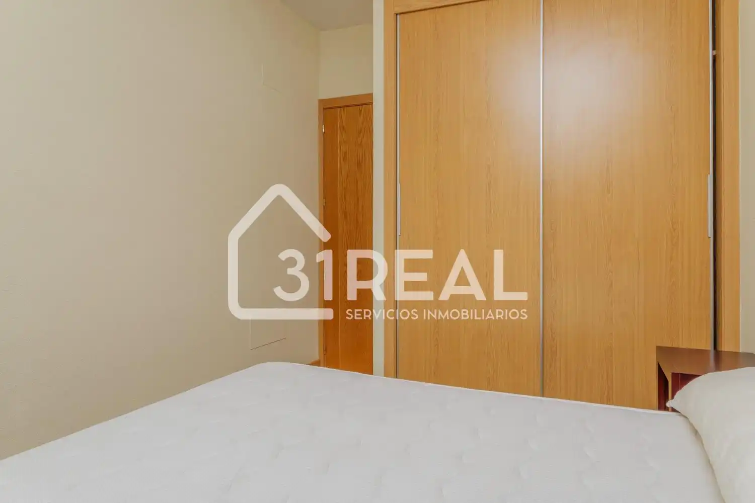 Schlafzimmer von Wohnung zum Verkauf in Madrid mit Klimaanlage, Heizung und Terrasse