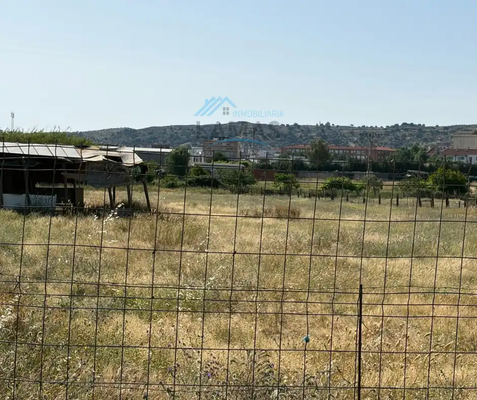 Terreny rústic en venda a Navalmoral de la Mata, imagen 3