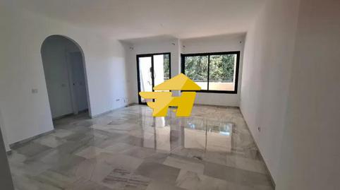 Photo 5 of Flat for rent in Calle Alcaparron, Cerrado de Calderón - Hacienda Paredes, Málaga Capital