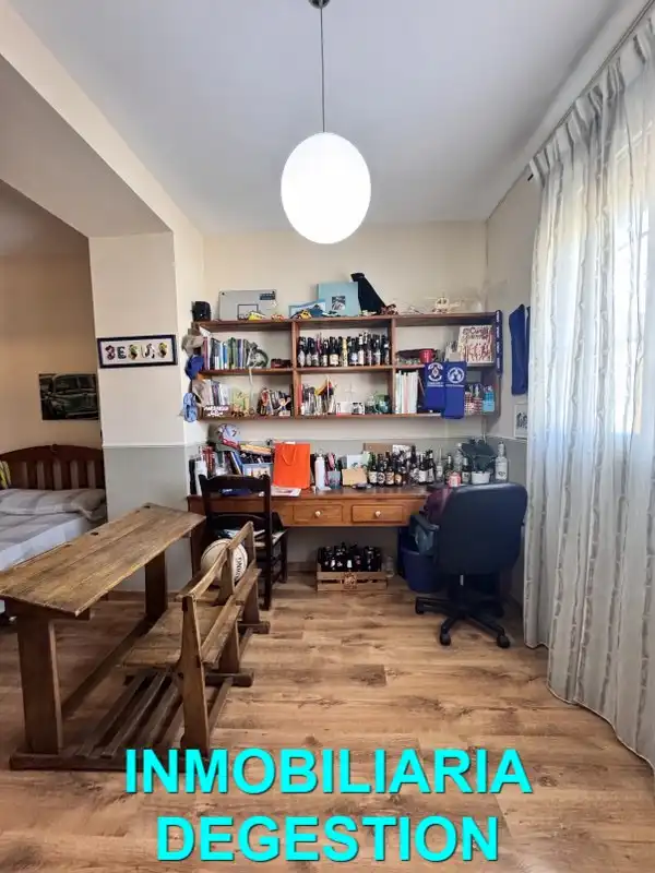 Cuina de Casa adosada en venda en Linares amb Aire condicionat, Calefacció i Jardí privat