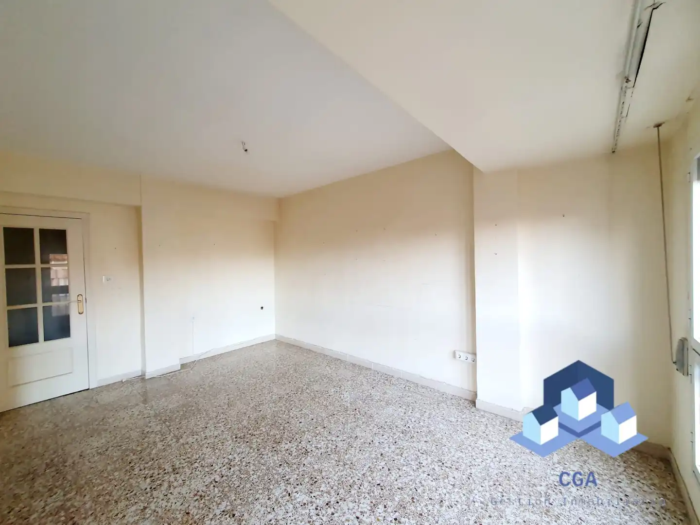 Piso en venta en Lorca con Calefacción y Balcón