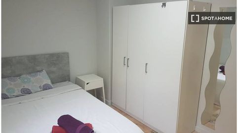 Foto 2 de Piso de alquiler en El Porvenir, Sevilla Capital