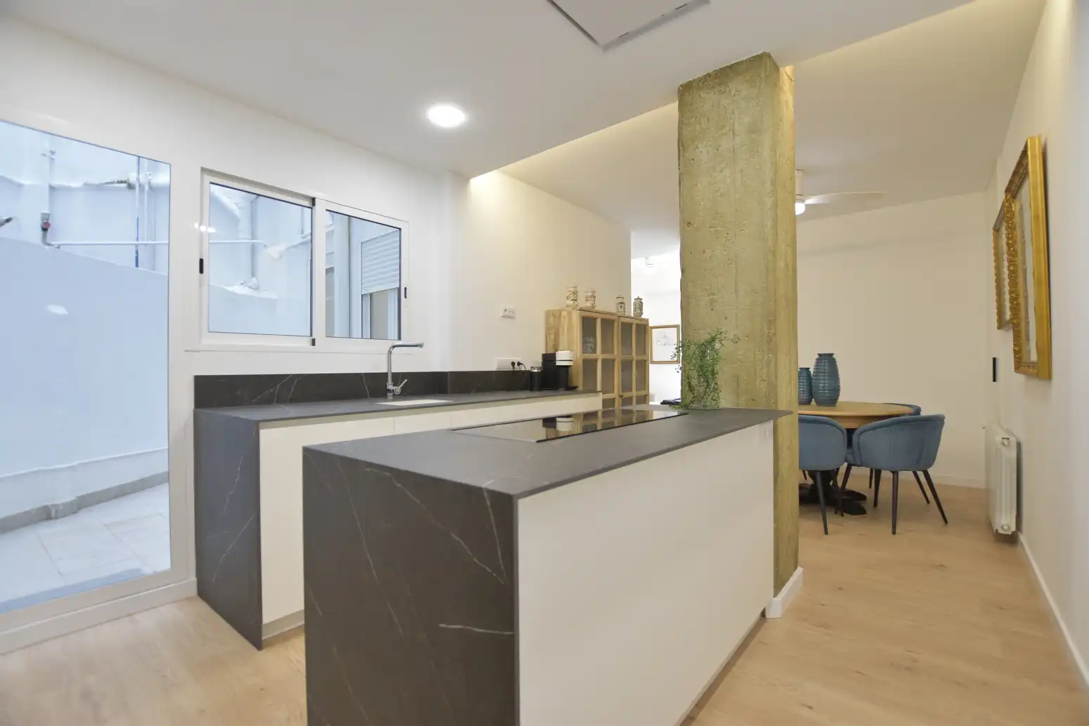 Piso de alquiler en Valencia - Avenida Peris y Valero, Russafa