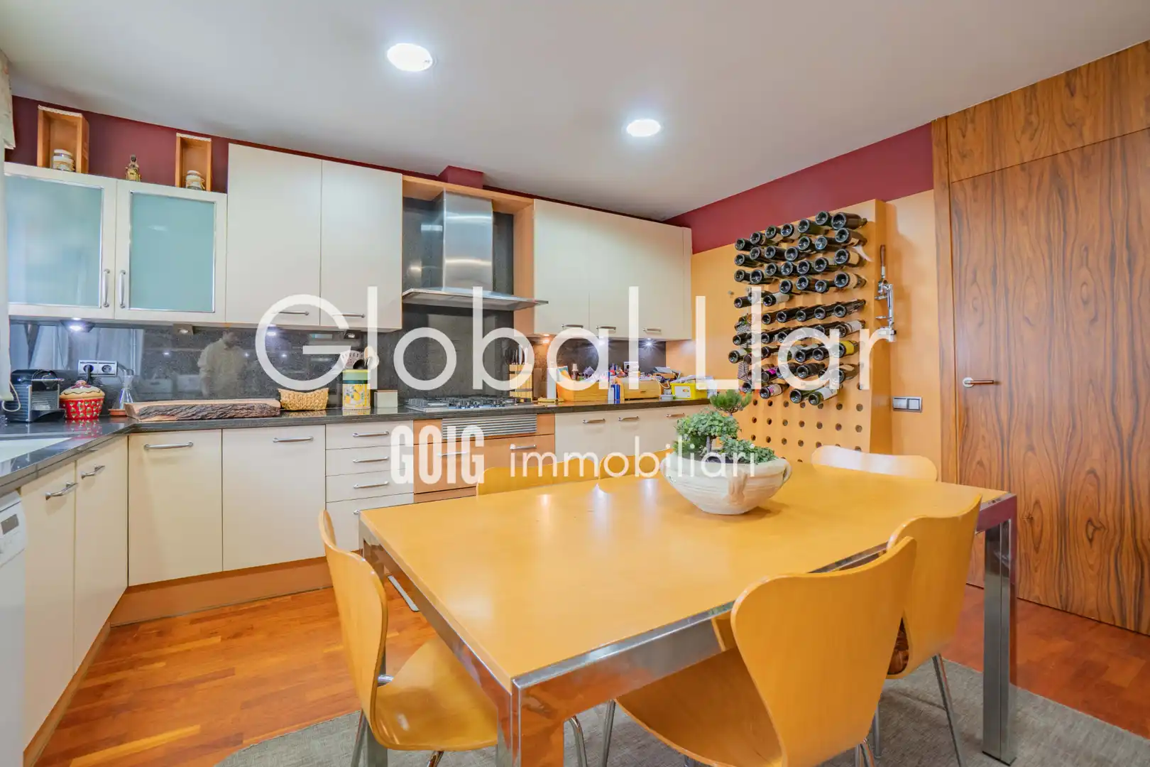Detached homes for sale in Carrer de Joanot Martorell, Gràcia