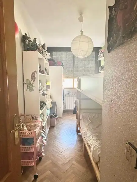 Dormitori de Pis en venda en Madrid amb Aire condicionat i Calefacció