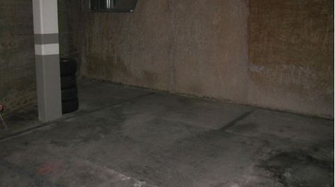 Foto 2 de Garaje en venta en Estatut, Mercat, Rubí