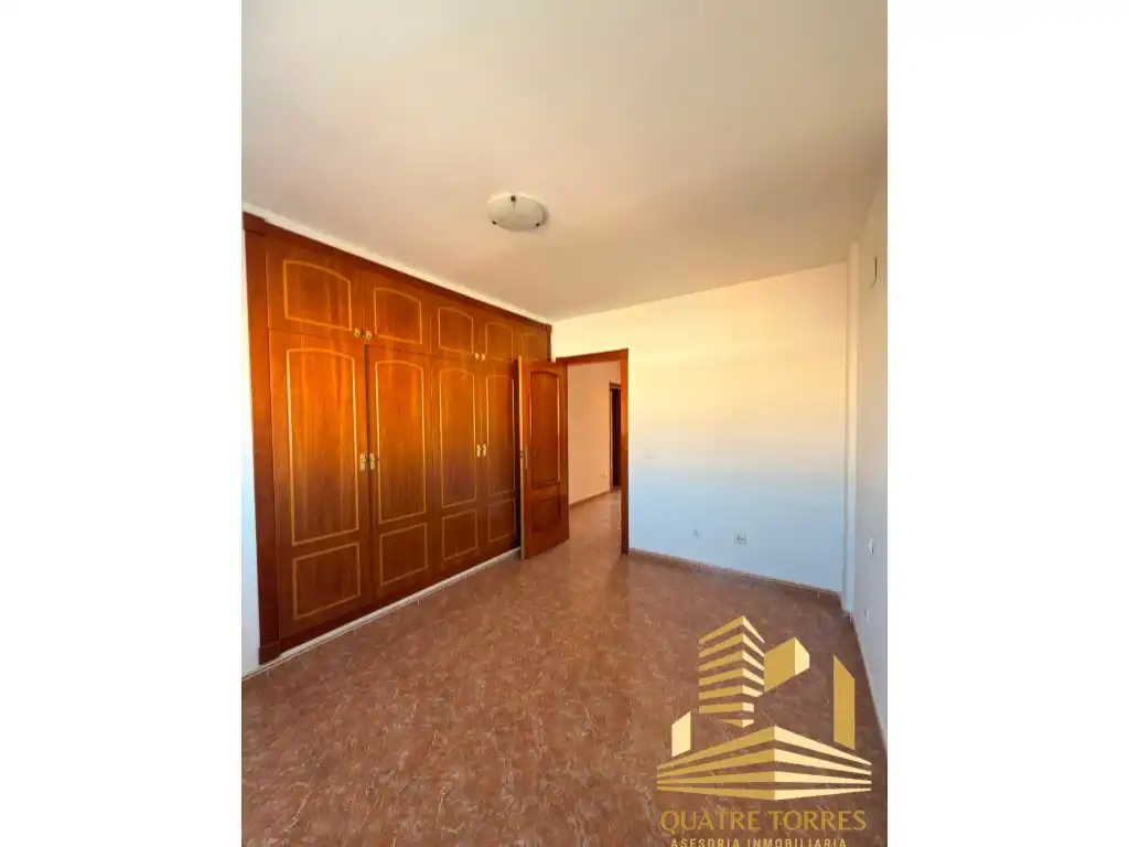 Bedroom of Houses for sale in Beniparrell