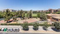 Exterior view of Flat for sale in  Granada Capital