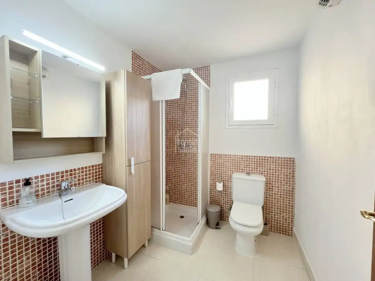 Badezimmer von Wohnungen zum Verkauf in Son Servera mit Privatgarten, Terrasse und Schwimmbad