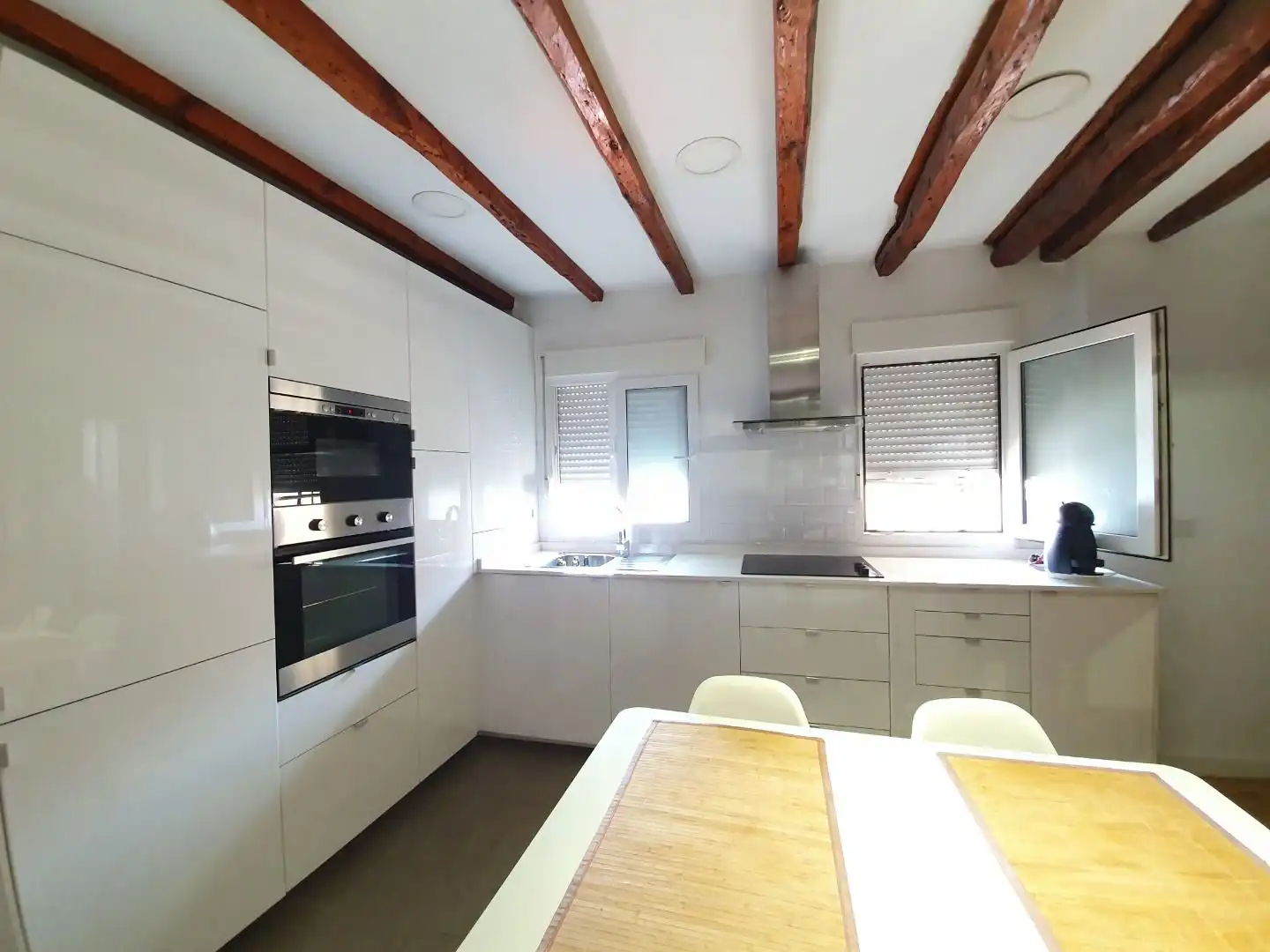 Cocina de Ático de alquiler en Madrid con Aire acondicionado, Calefacción y Terraza