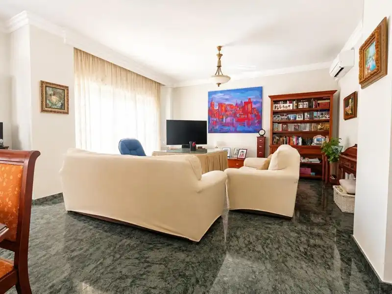 Chalet con piscina en venta en Calle Quevedo, imagen 3