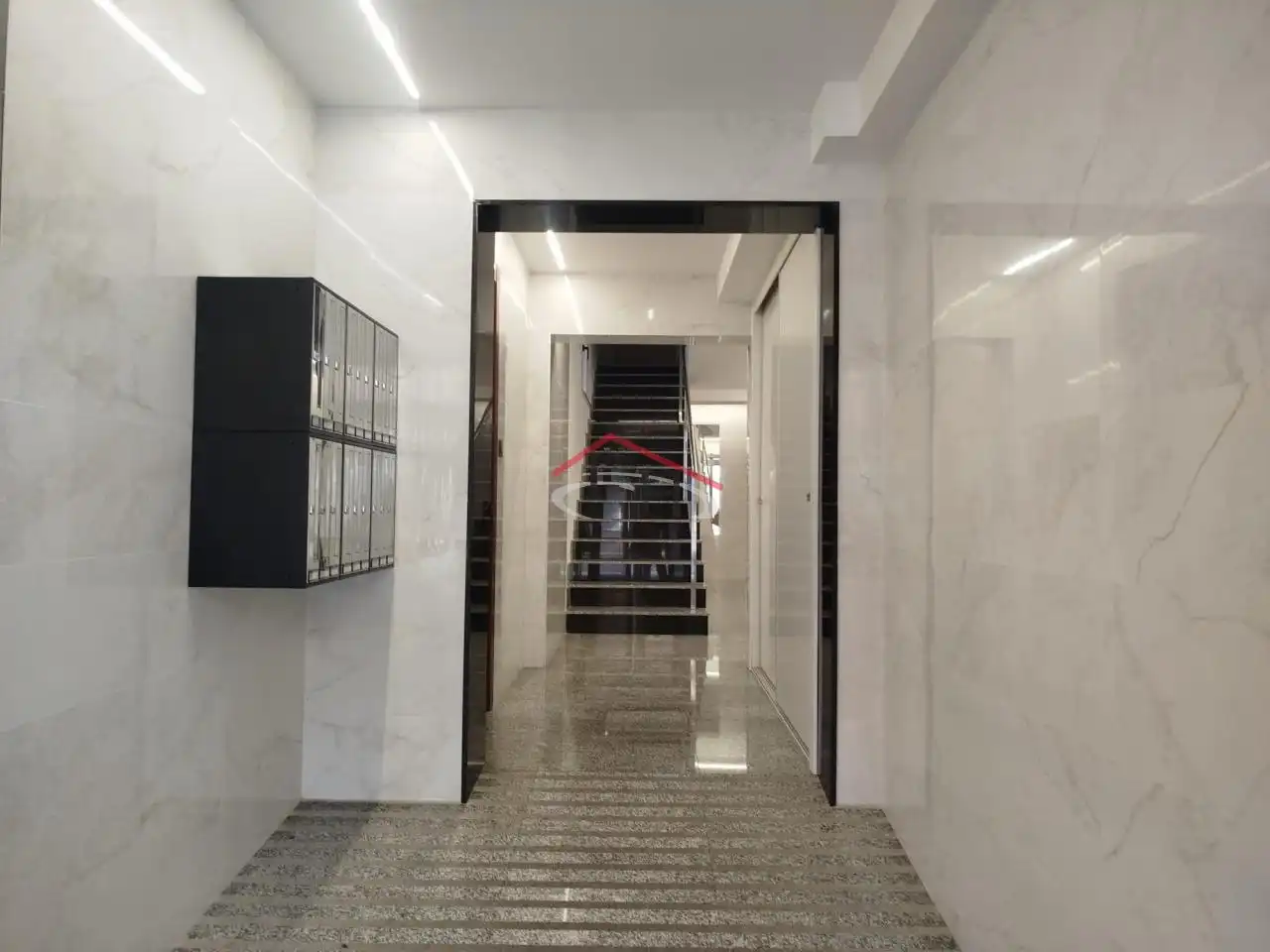 Pis en venda en León Capital  amb Calefacció, Parquet i Moblat