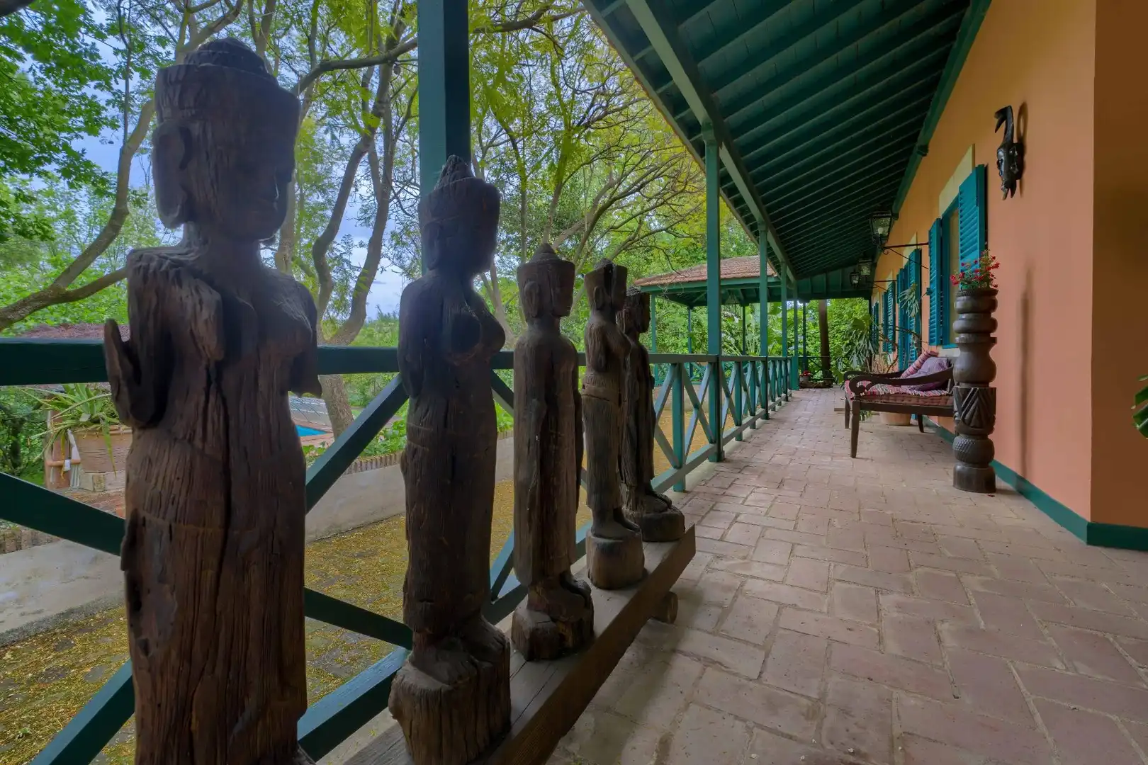Terrassa de Casa o xalet en venda en Sanlúcar la Mayor amb Aire condicionat, Jardí privat i Terrassa