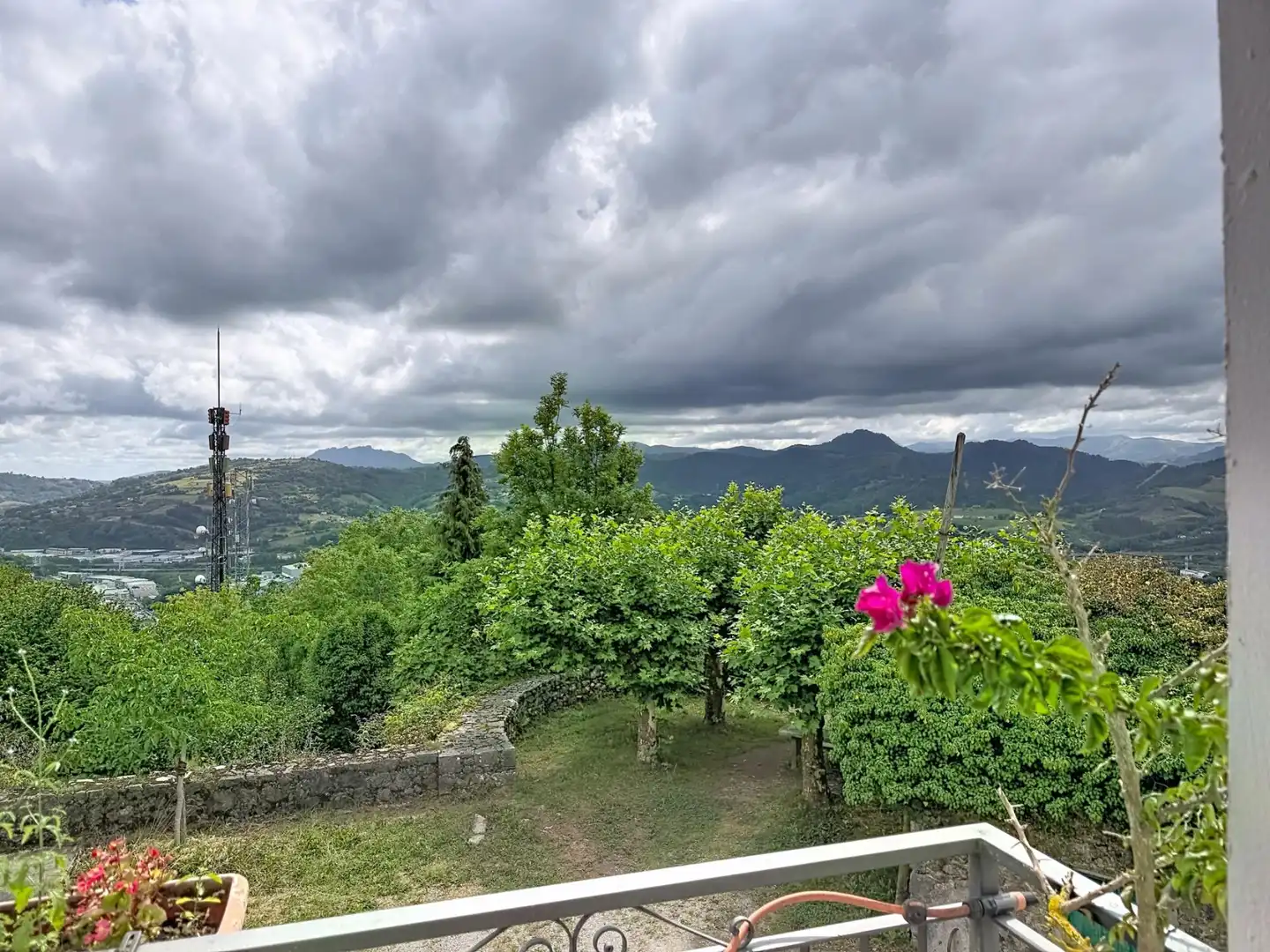 Garden of Houses for sale in Hernani  with Heating, Private garden and Storage room