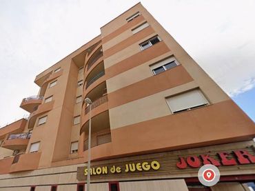 Appartement avec balcon à vendre à Roquetas de Mar ciudad