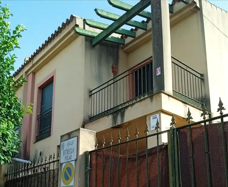 Vista exterior de Casa o xalet en venda en Bormujos