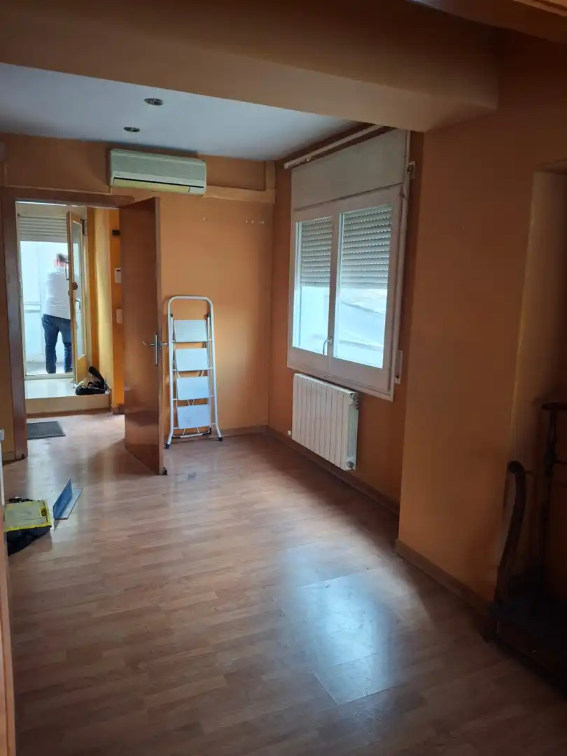 Habitación de Casa adosada en venta en Olot