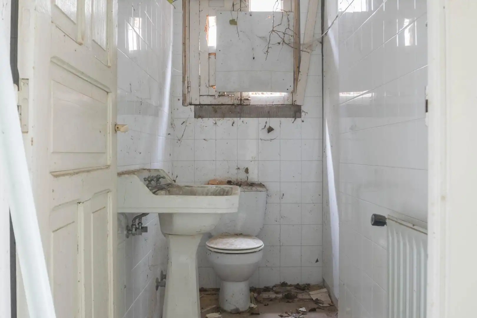 Bany de Casa o xalet en venda en Cambre  amb Terrassa