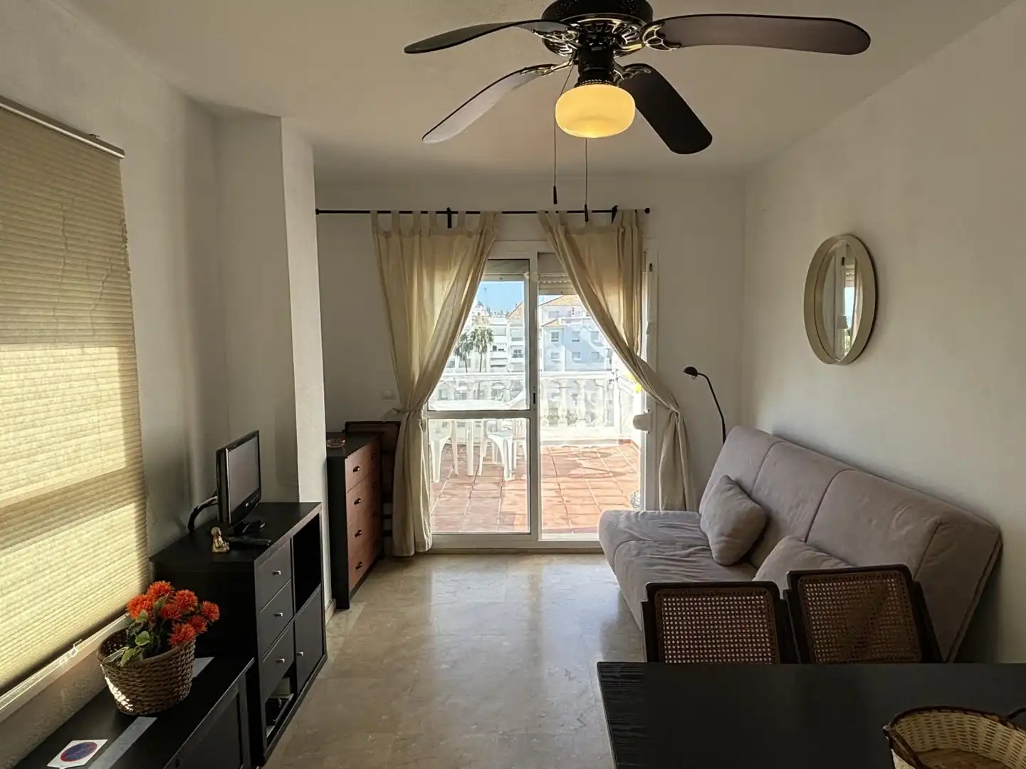 Flat with pool to rent in El Portil, imagen 3