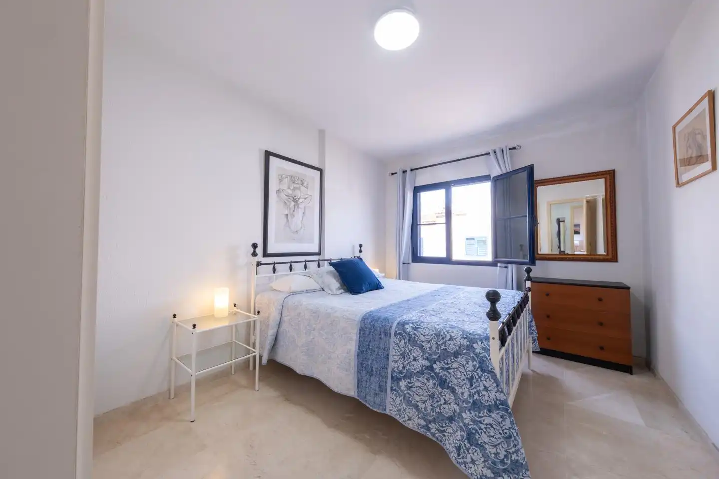 Bedroom of Houses for sale in Agaete